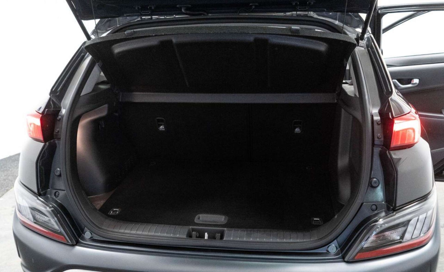 Used Hyundai KONA 2022 for sale - 77930917: Photo 31