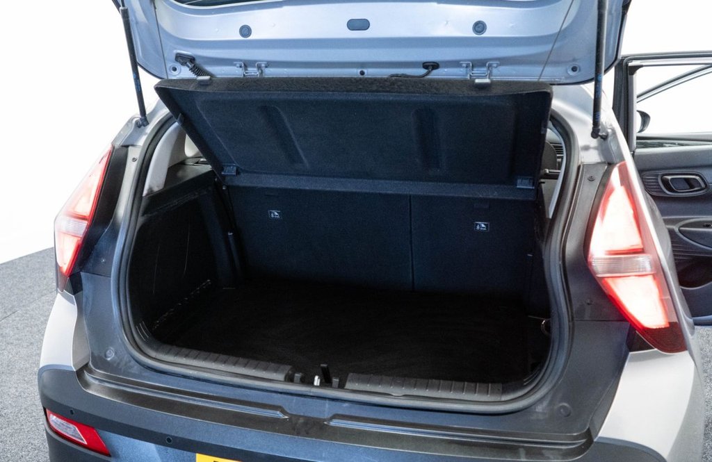 Used Hyundai BAYON 2022 for sale - 77654681: Photo 32