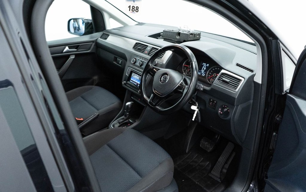 Used Volkswagen Caddy Maxi Life 2017 for sale - 77667092: Photo 21