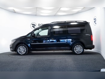 Used Volkswagen Caddy Maxi Life 2017 for sale - 77667092: Photo