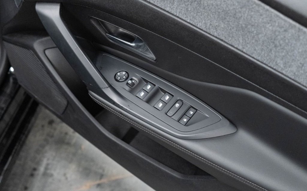 Used Peugeot 308 2023 for sale - 76406139: Photo 23