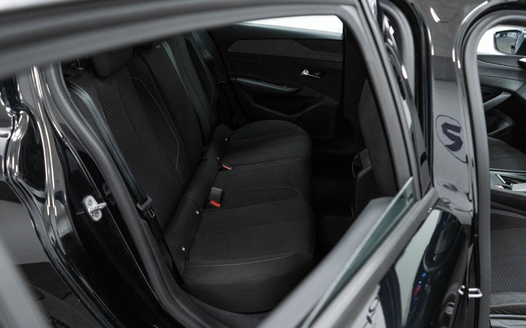 Used Peugeot 308 2023 for sale - 76406139: Photo 31