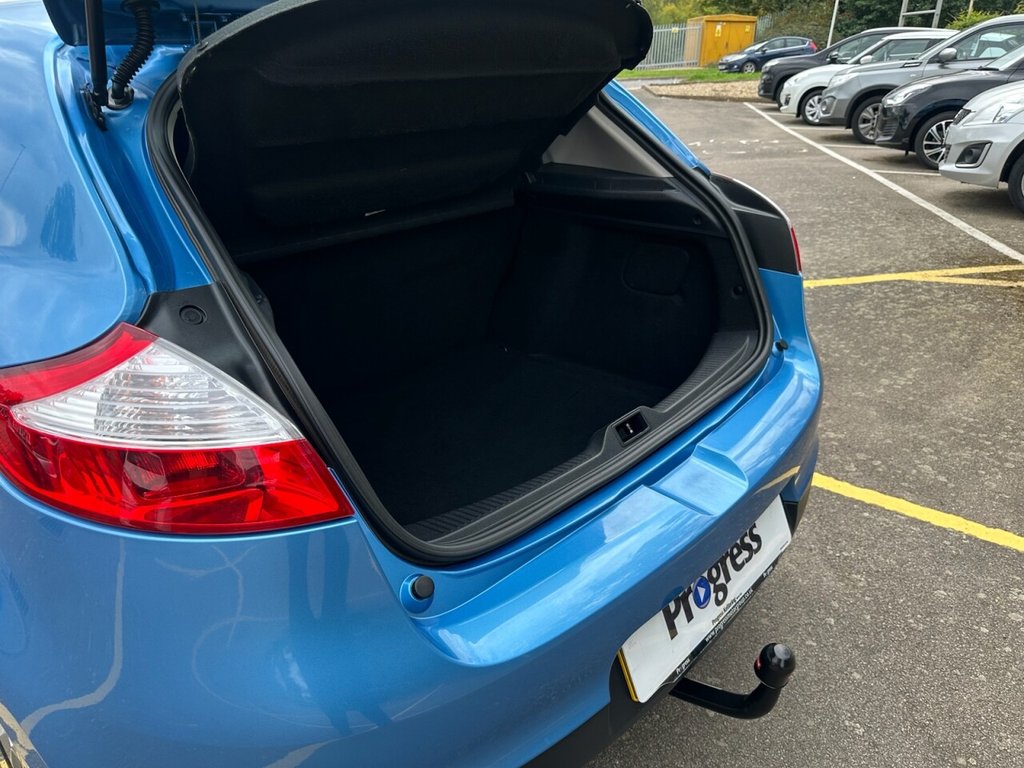 Used Renault Megane 2013 for sale - 76092797: Photo 14