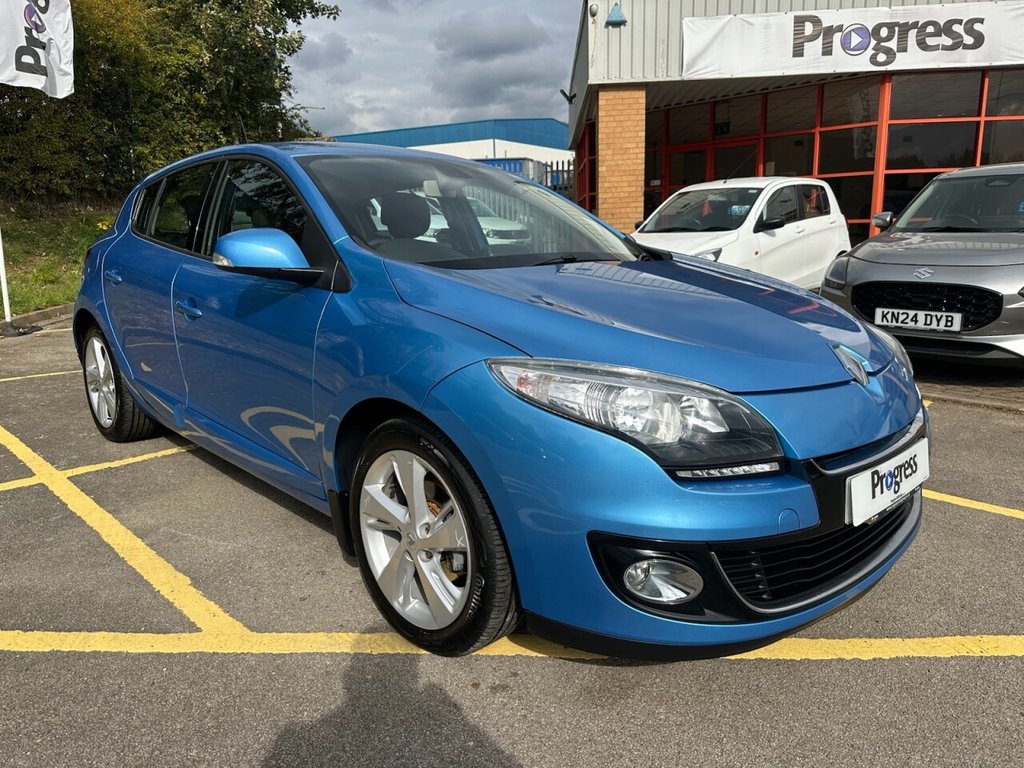 Used Renault Megane 2013 for sale - 76092797: Photo 2
