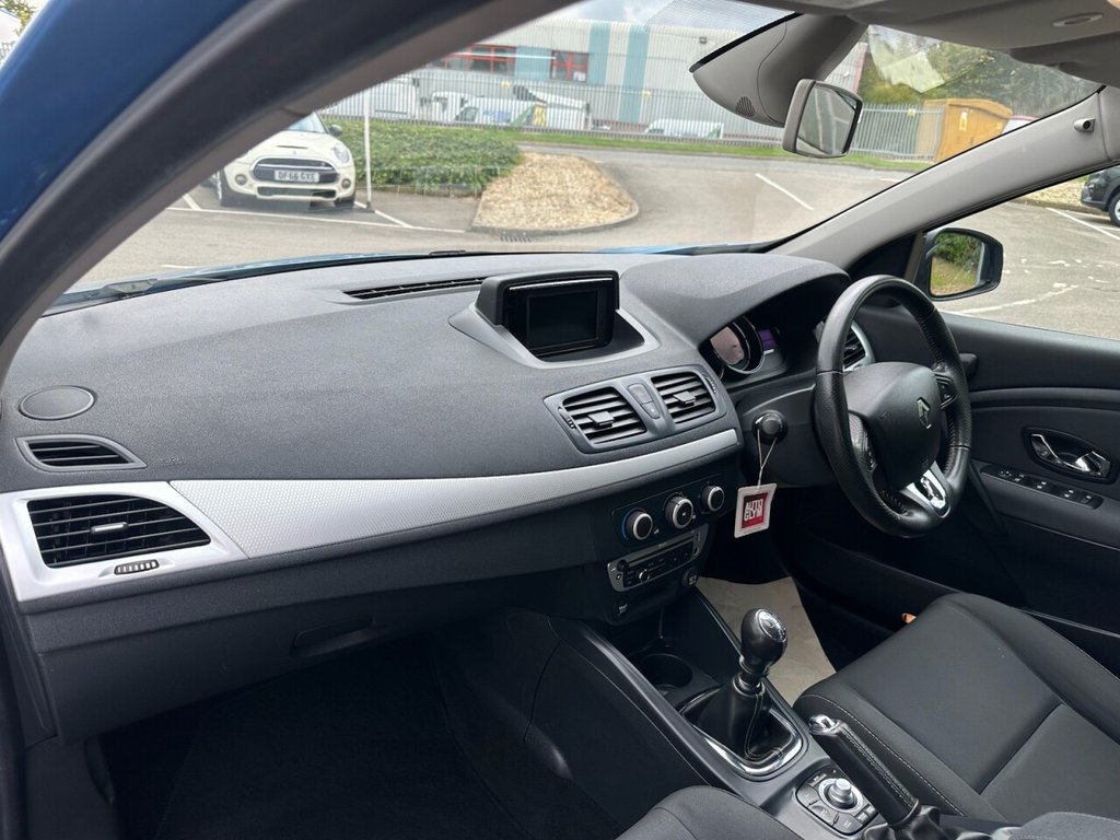 Used Renault Megane 2013 for sale - 76092797: Photo 21