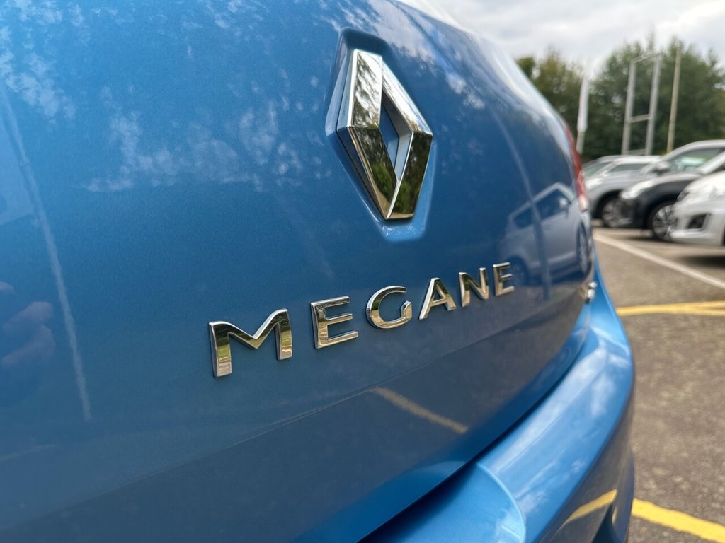 Used Renault Megane 2013 for sale - 76092797: Photo 43
