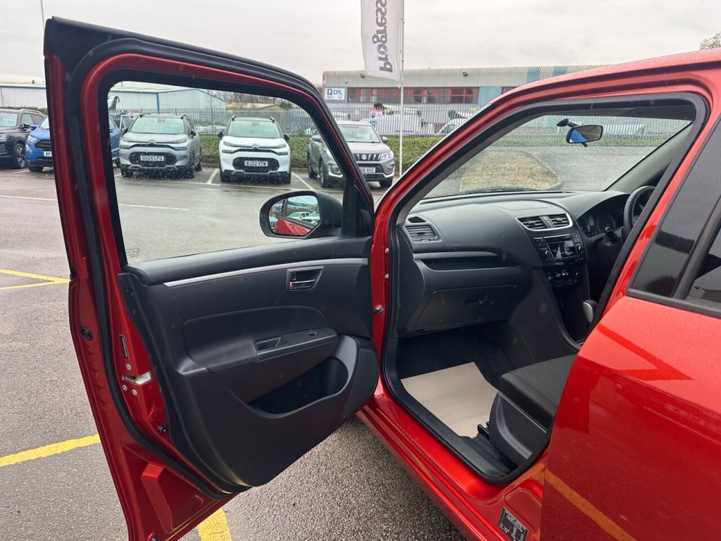 Used Suzuki Swift 2012 for sale - 76654684: Photo 20