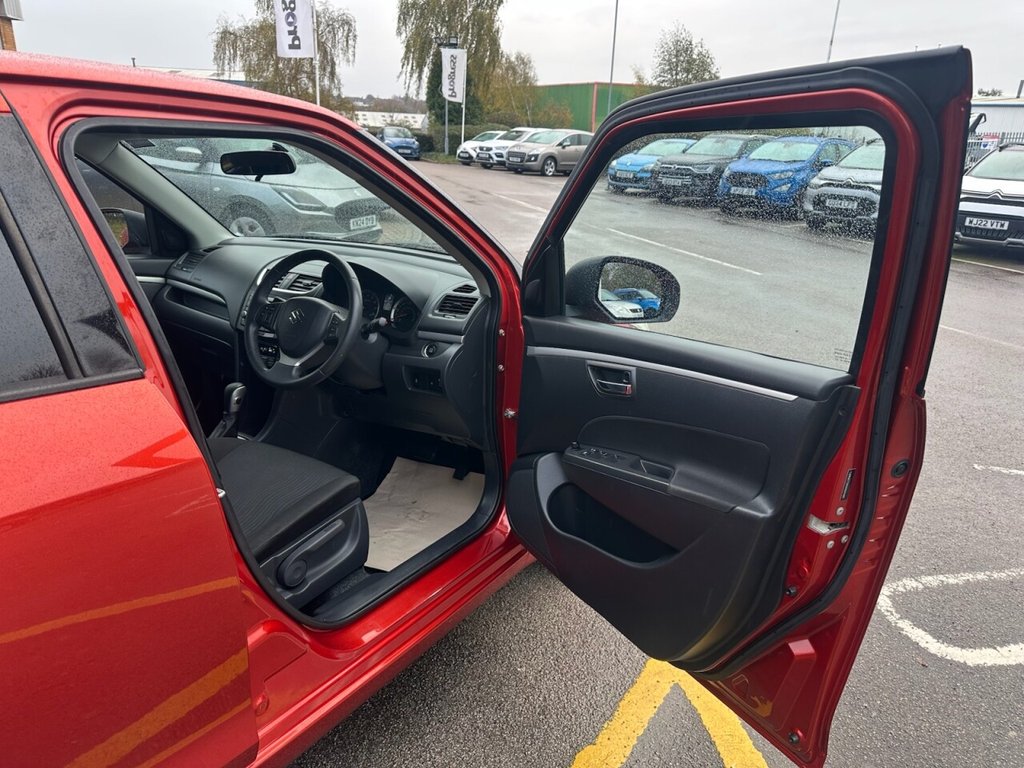 Used Suzuki Swift 2012 for sale - 76654684: Photo 23