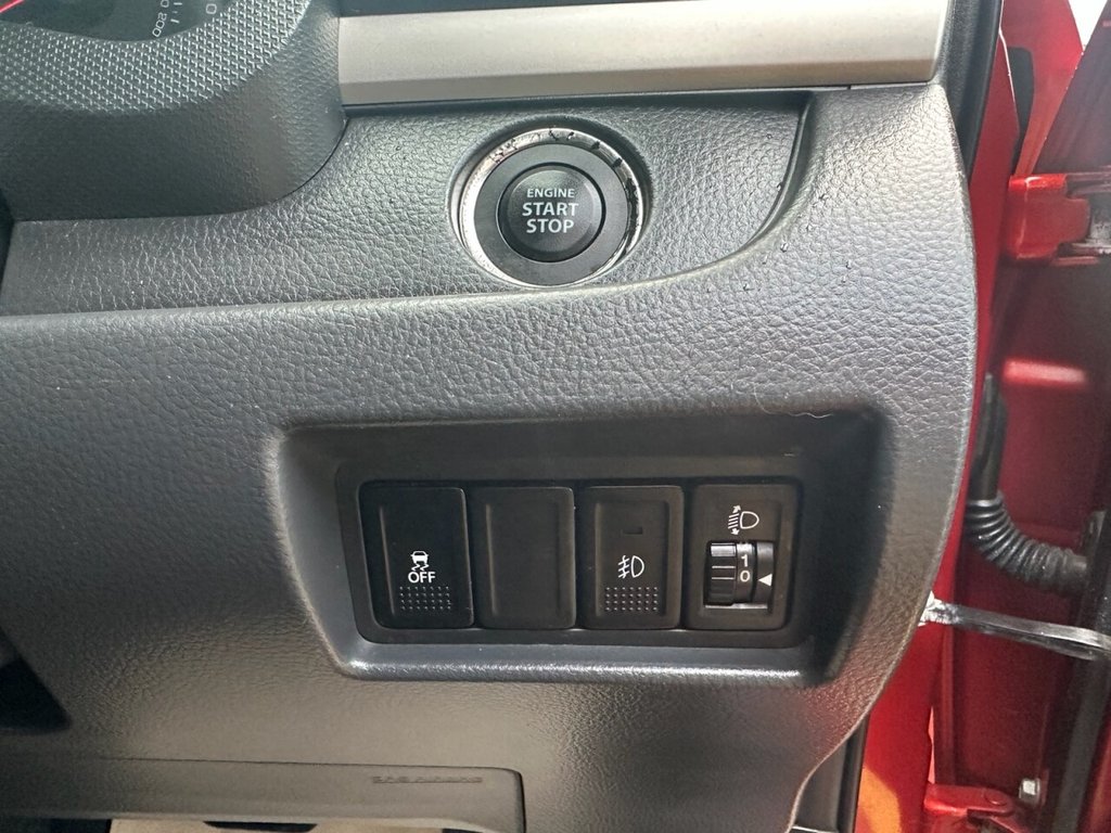 Used Suzuki Swift 2012 for sale - 76654684: Photo 27