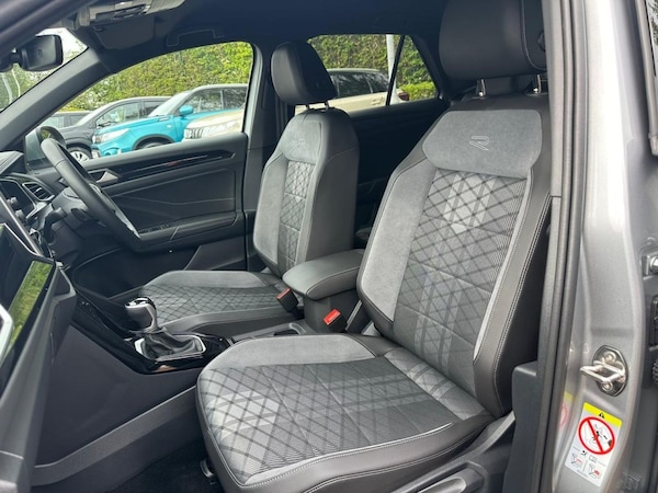 Used Volkswagen T-Roc 2024 for sale - 75698232: Photo 12