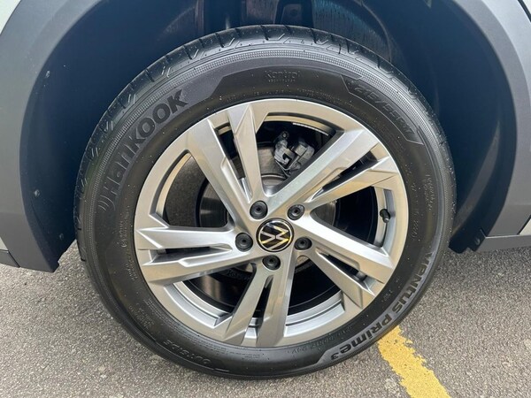 Used Volkswagen T-Roc 2024 for sale - 75698232: Photo 16