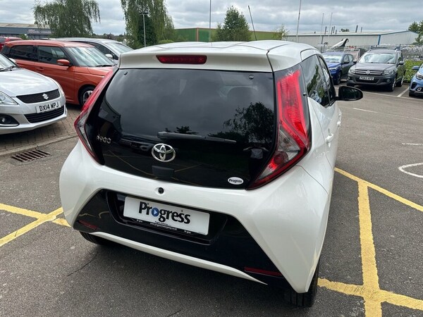 Used Toyota AYGO 2019 for sale - 74676001: Photo 10