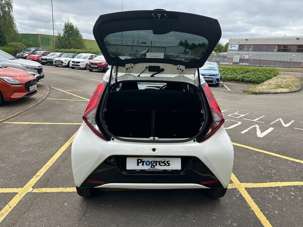 Used Toyota AYGO 2019 for sale - 74676001: Photo 19