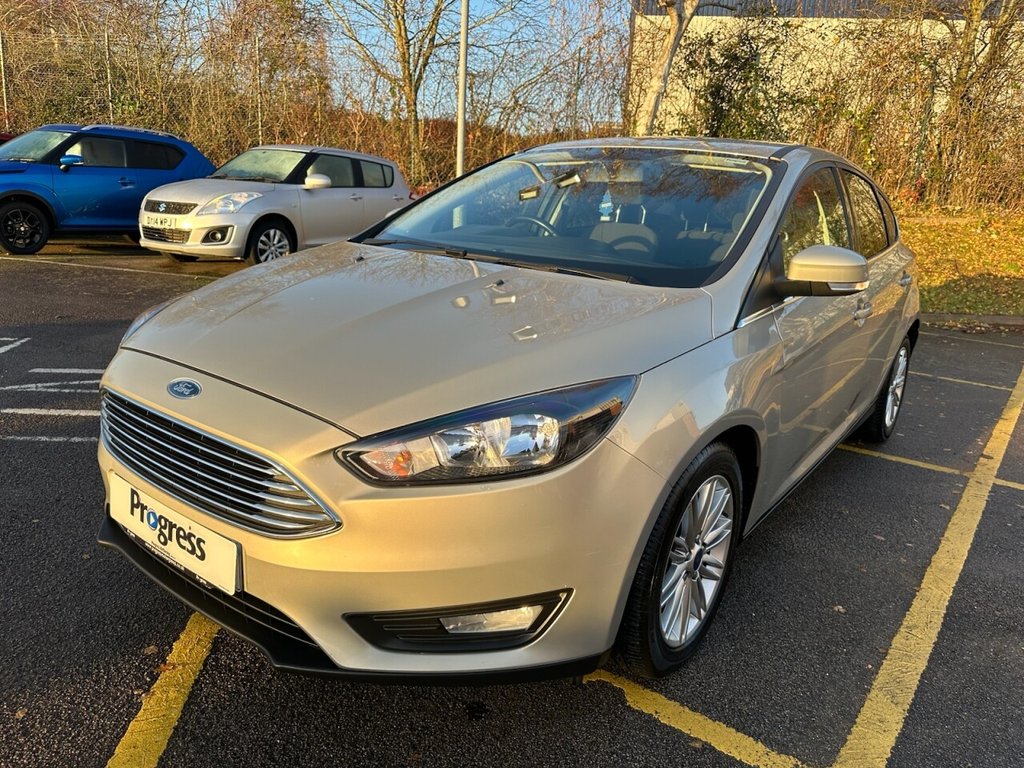 Used Ford Focus 2017 for sale - 76840789: Photo 10