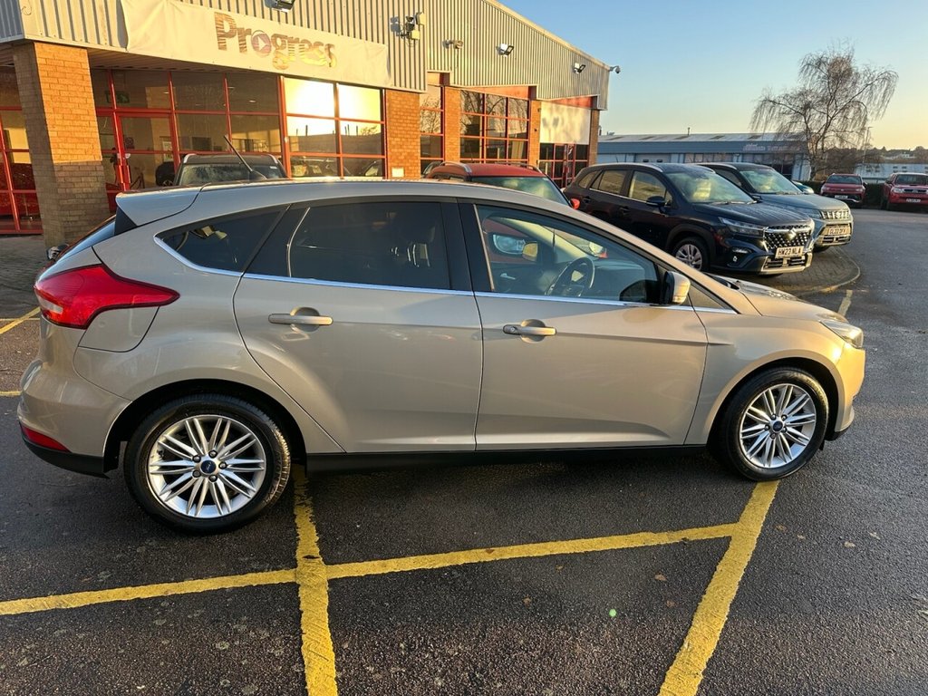 Used Ford Focus 2017 for sale - 76840789: Photo 14