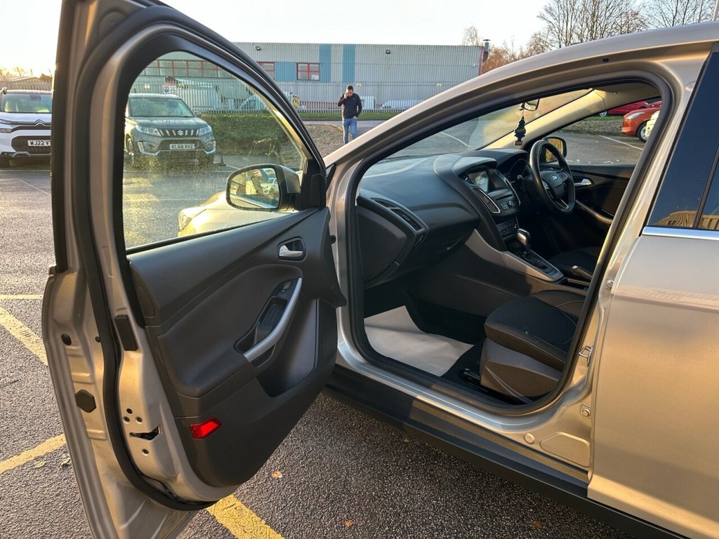 Used Ford Focus 2017 for sale - 76840789: Photo 22