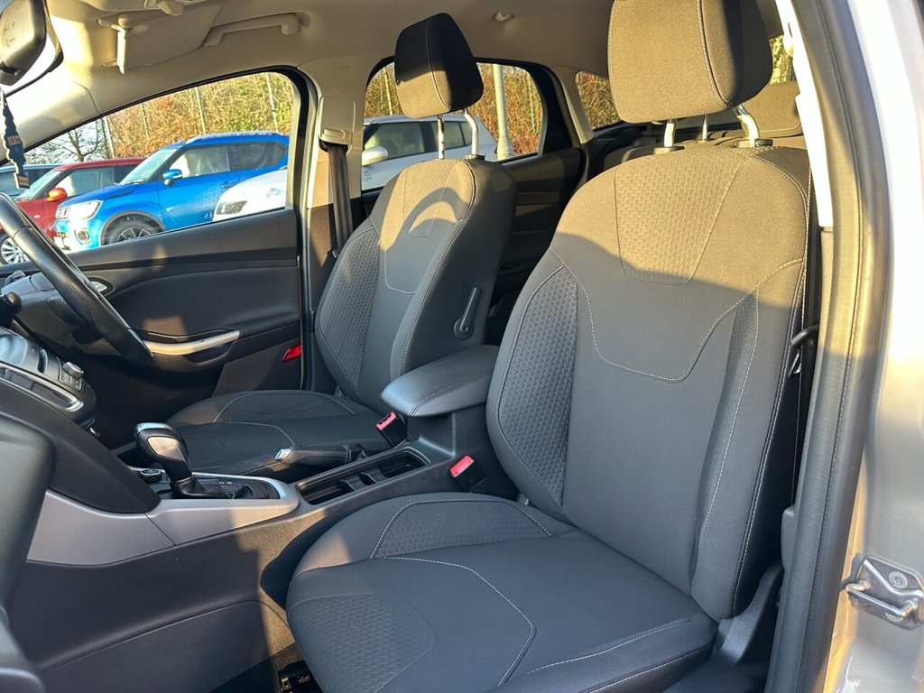 Used Ford Focus 2017 for sale - 76840789: Photo 25