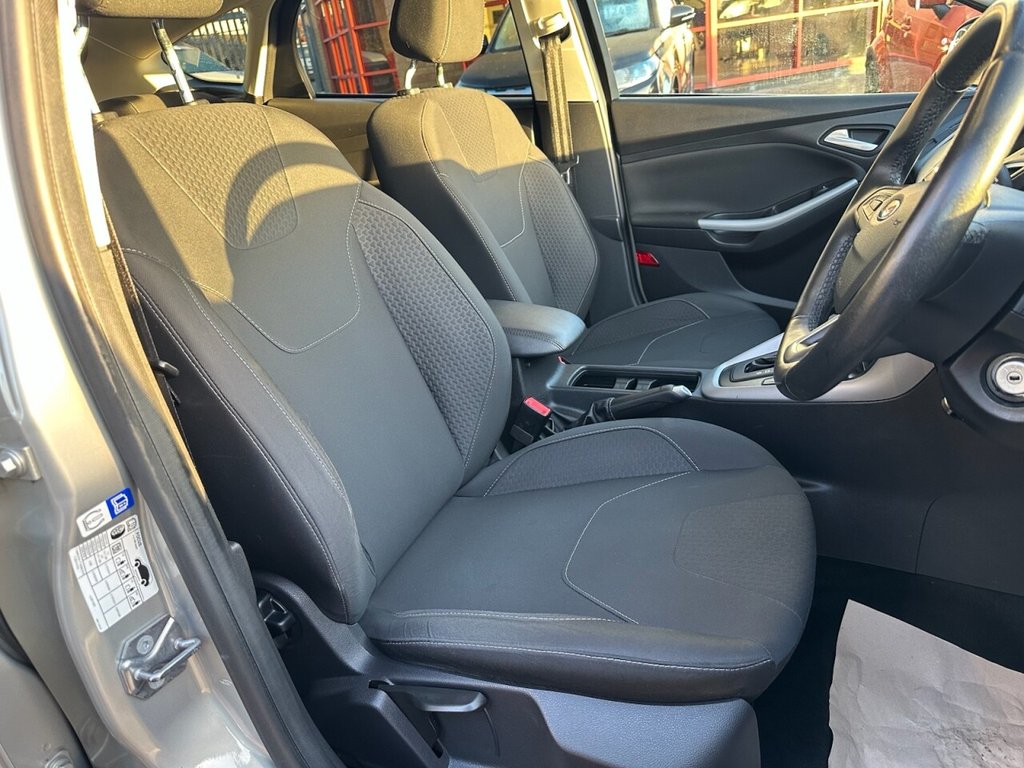 Used Ford Focus 2017 for sale - 76840789: Photo 3