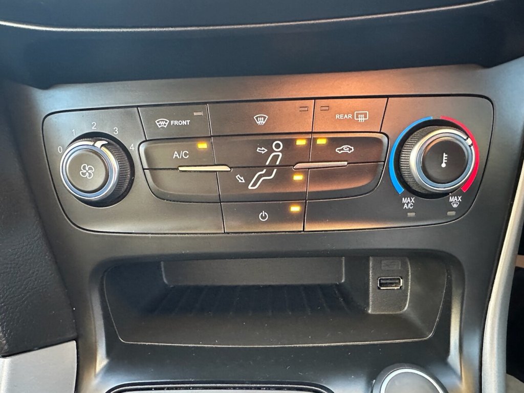 Used Ford Focus 2017 for sale - 76840789: Photo 30