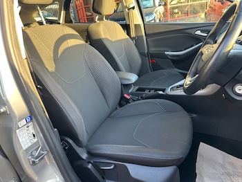 Used Ford Focus 2017 for sale - 76840789: Photo