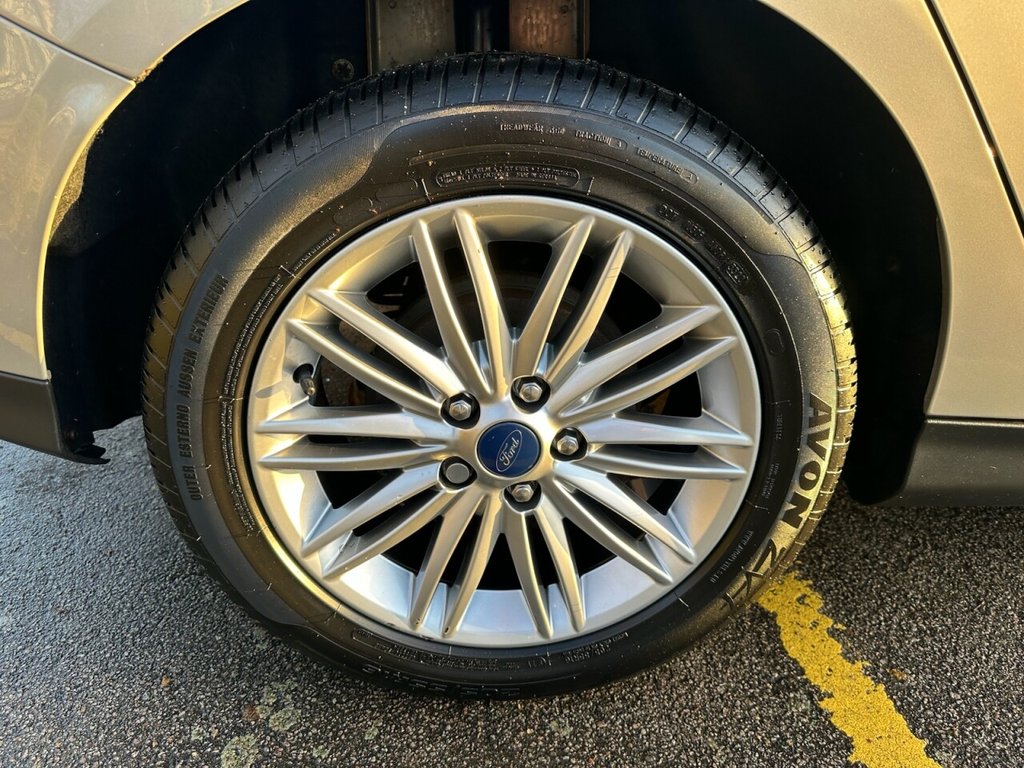 Used Ford Focus 2017 for sale - 76840789: Photo 42