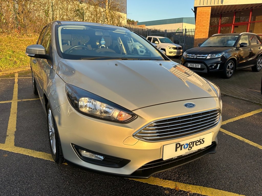Used Ford Focus 2017 for sale - 76840789: Photo 8