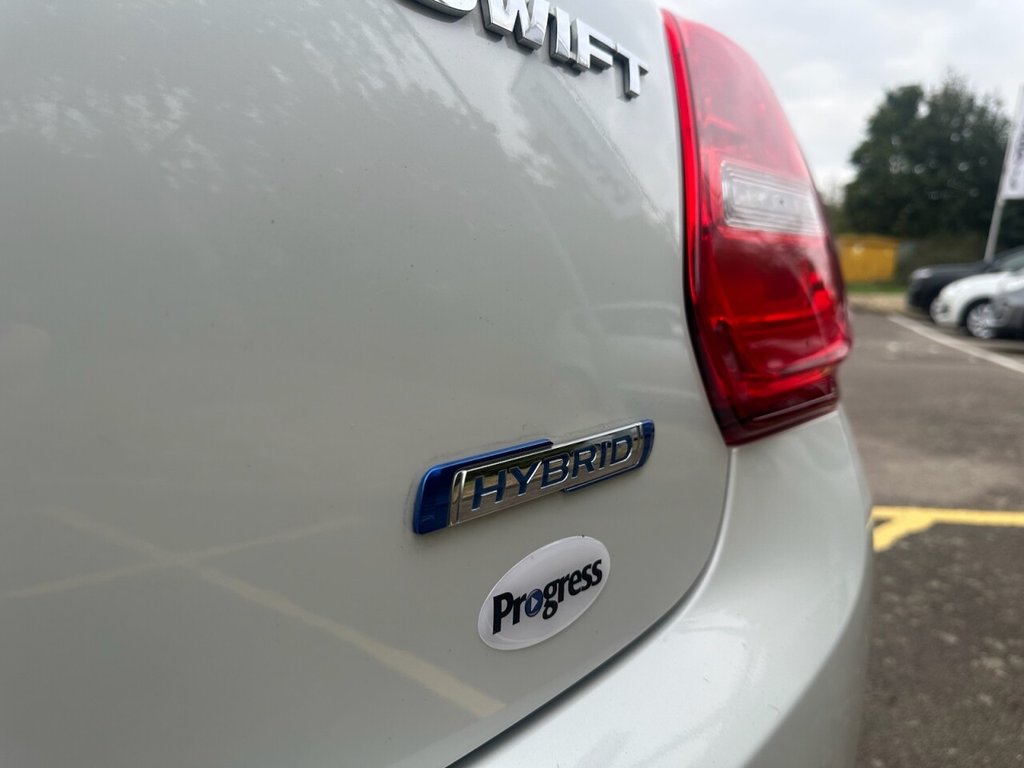 Used Suzuki Swift 2021 for sale - 75815225: Photo 16