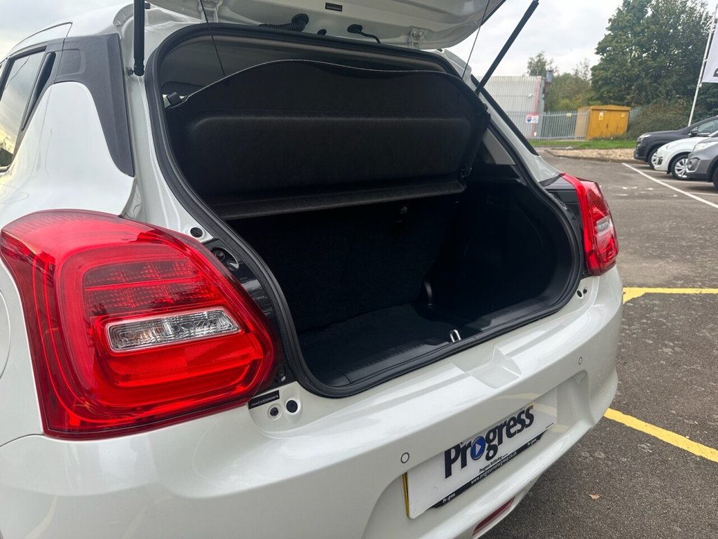 Used Suzuki Swift 2021 for sale - 75815225: Photo 19