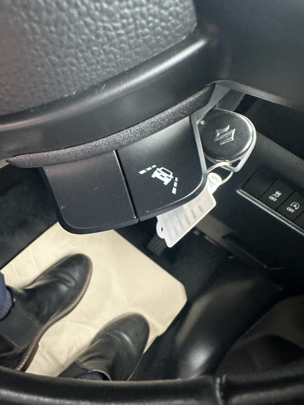 Used Suzuki Swift 2021 for sale - 75815225: Photo 36
