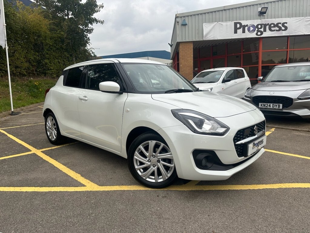 Used Suzuki Swift 2021 for sale - 75815225: Photo 4