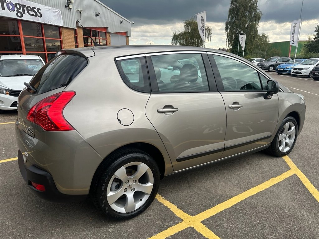 Used Peugeot 3008 2011 for sale - 76039843: Photo 13
