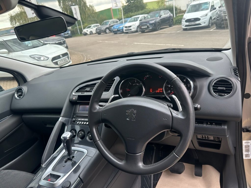 Used Peugeot 3008 2011 for sale - 76039843: Photo 24