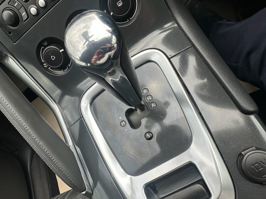 Used Peugeot 3008 2011 for sale - 76039843: Photo 30