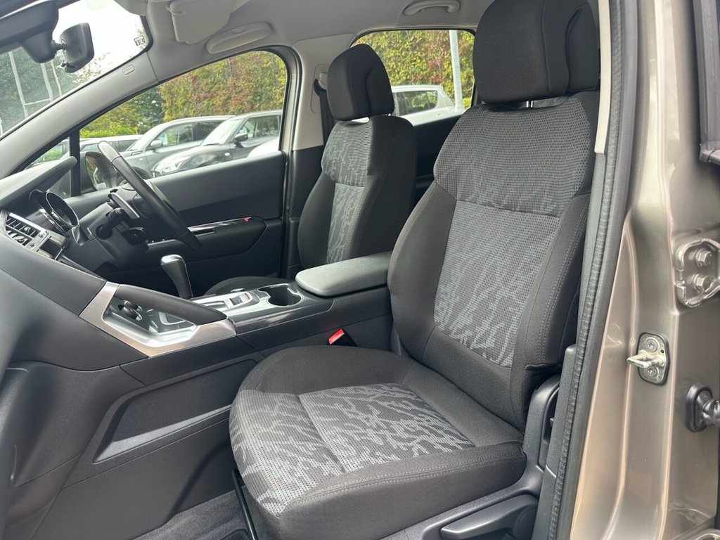 Used Peugeot 3008 2011 for sale - 76039843: Photo 41