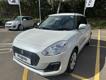 Used Suzuki Swift 2018 for sale - 75936283: Photo