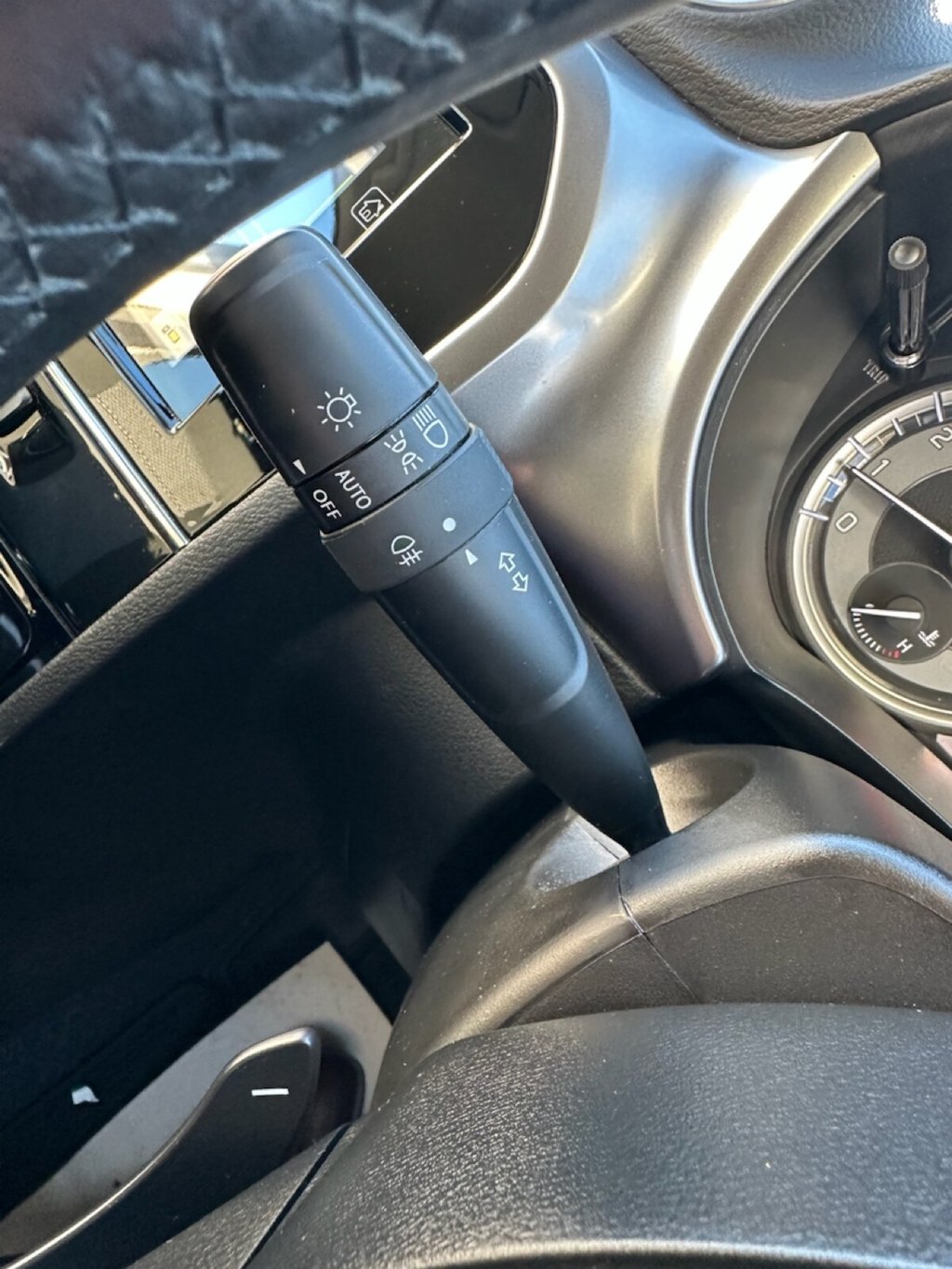 Used Suzuki Vitara 2022 for sale - 76655177: Photo 40