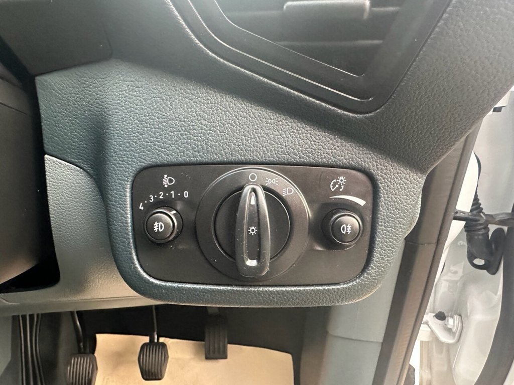 Used Ford C-Max 2014 for sale - 76132825: Photo 27