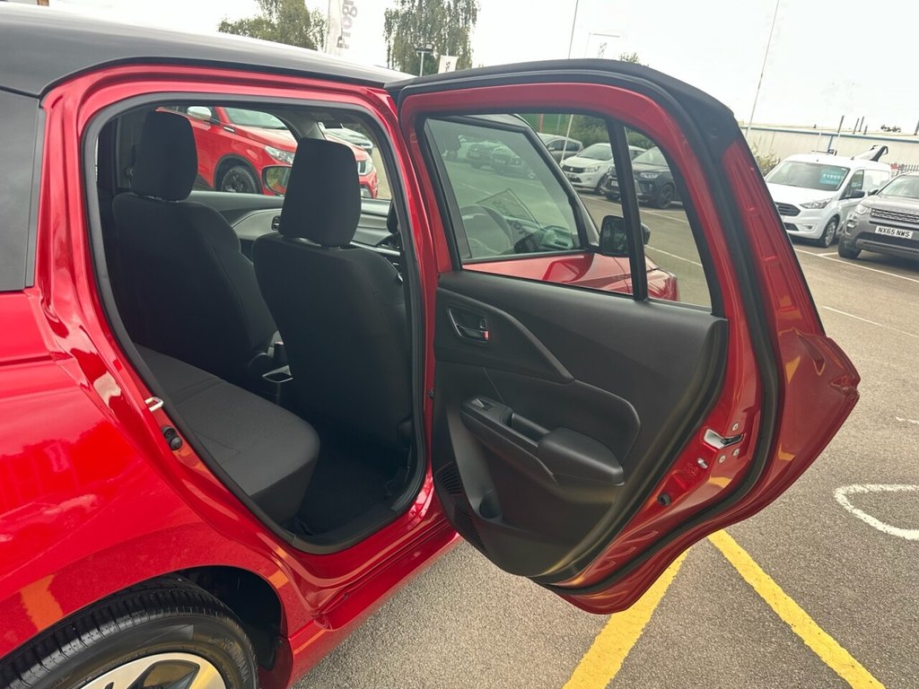 Used Suzuki Swift 2024 for sale - 75877435: Photo 16