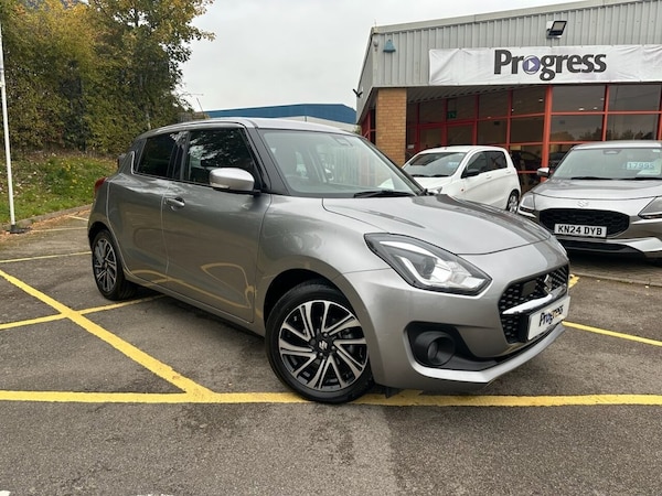 Used Suzuki Swift 2023 for sale - 76256792: Photo 1