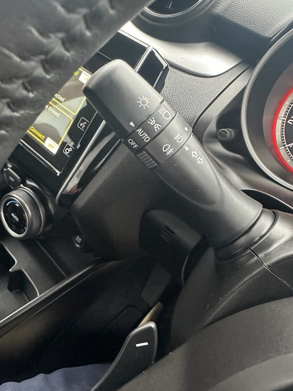 Used Suzuki Swift 2023 for sale - 76256792: Photo 35