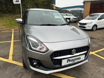 Used Suzuki Swift 2023 for sale - 76256792: Photo 3