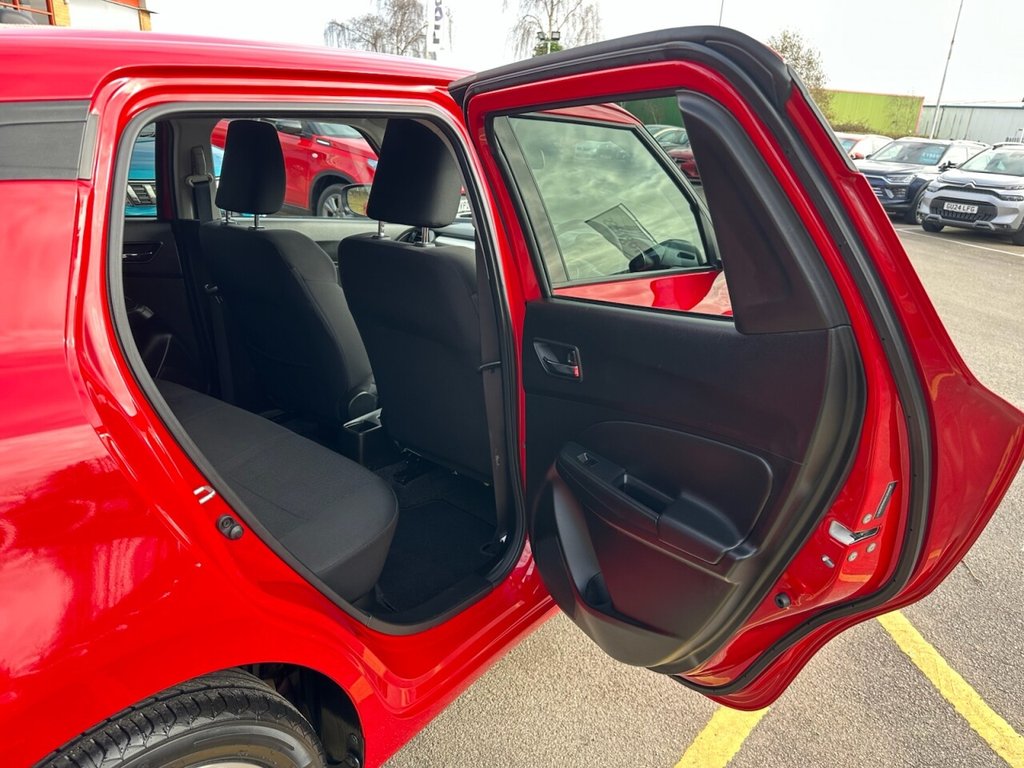 Used Suzuki Swift 2019 for sale - 77703634: Photo 17