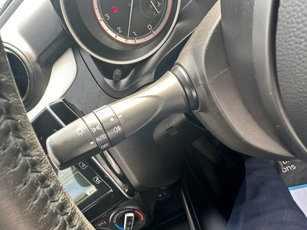 Used Suzuki Swift 2023 for sale - 74150175: Photo 42