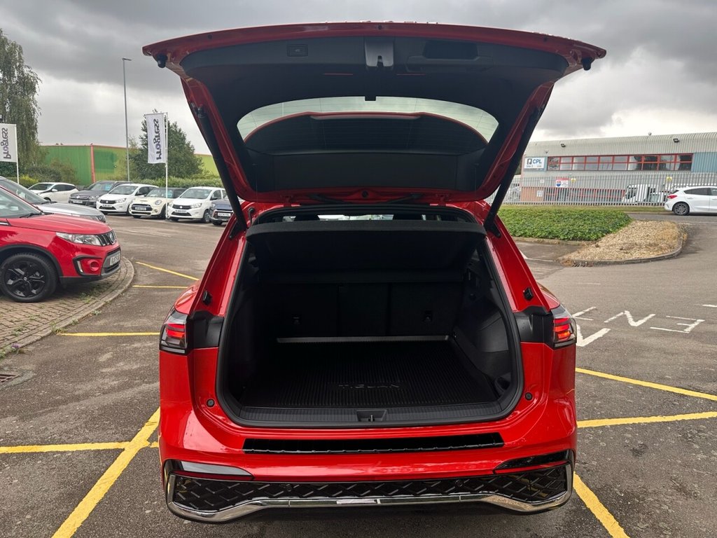 Used Volkswagen Tiguan 2024 for sale - 77669076: Photo 26