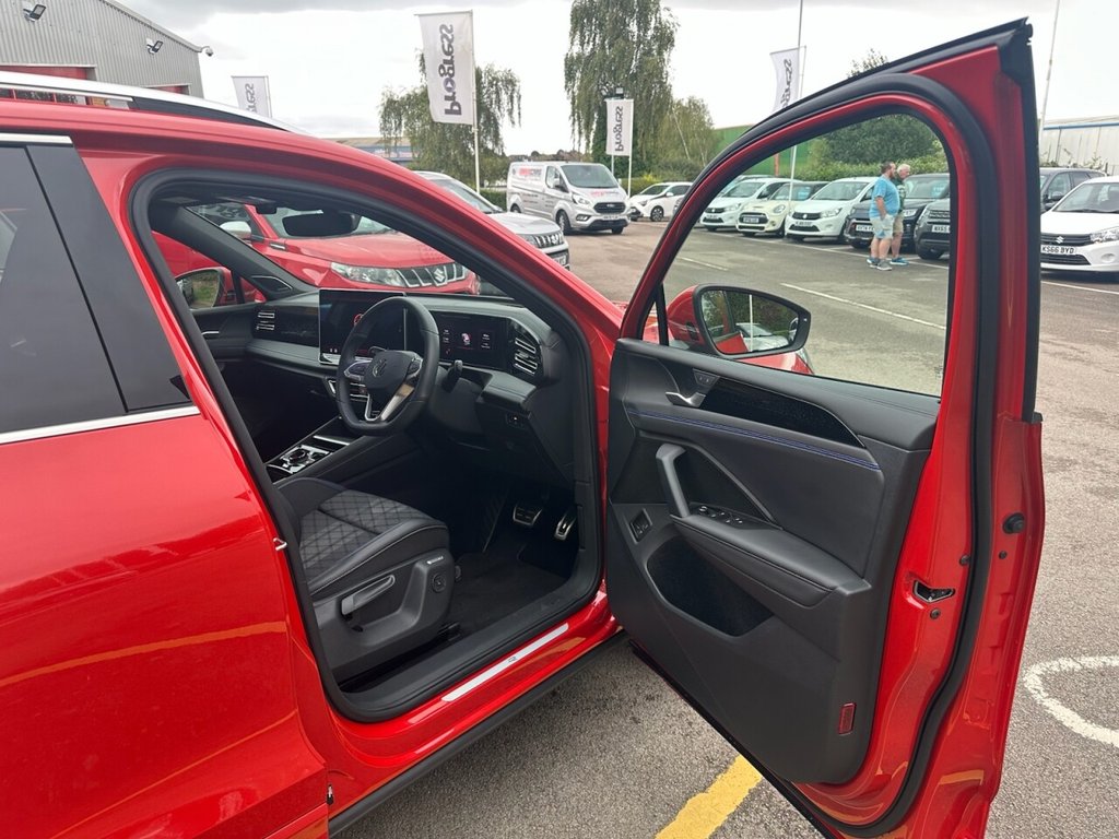 Used Volkswagen Tiguan 2024 for sale - 77669076: Photo 33