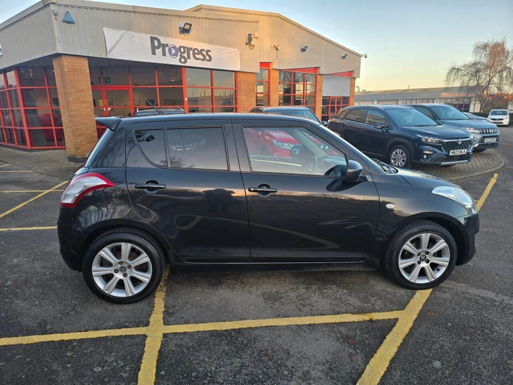 Used Suzuki Swift 2013 for sale - 76973342: Photo 11