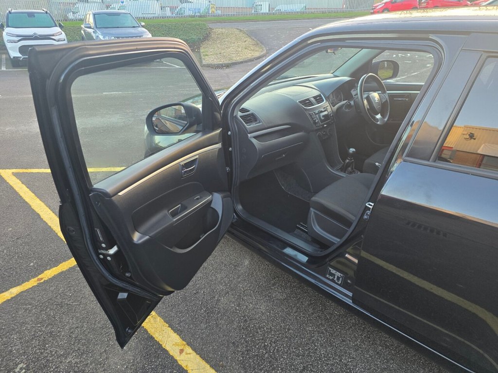 Used Suzuki Swift 2013 for sale - 76973342: Photo 14