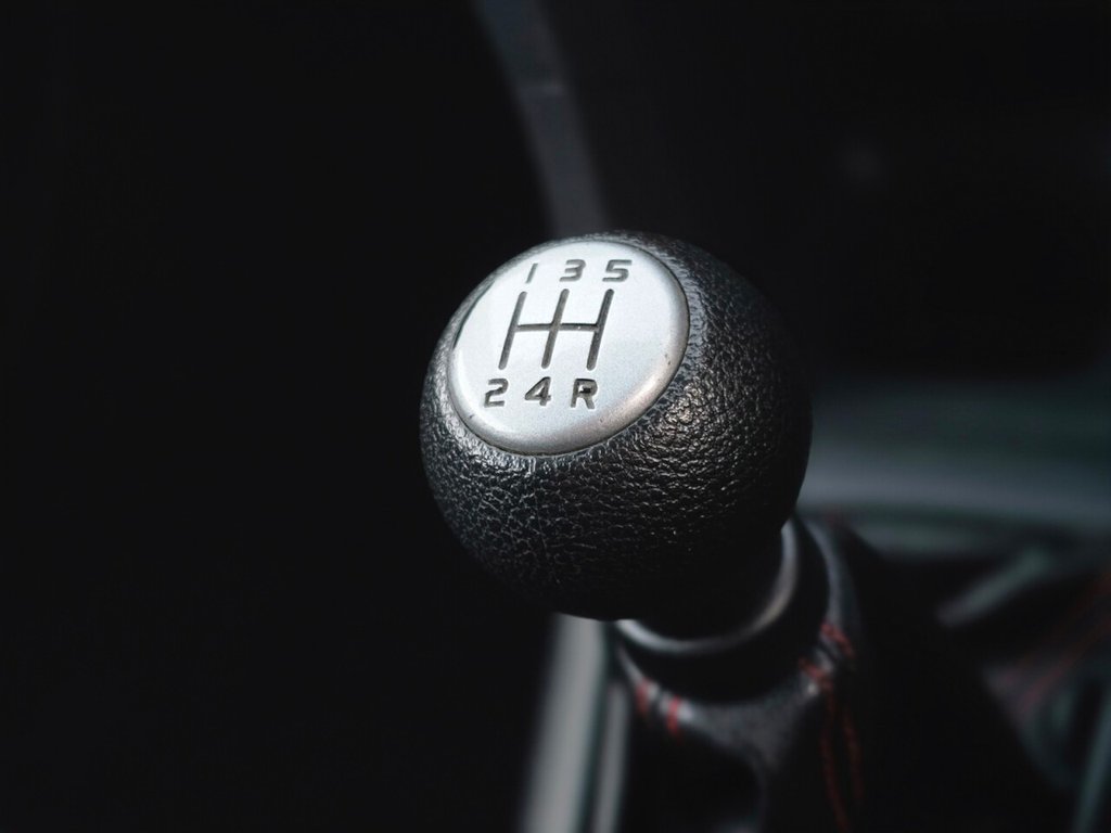 Used Suzuki Swift 2013 for sale - 76973342: Photo 3