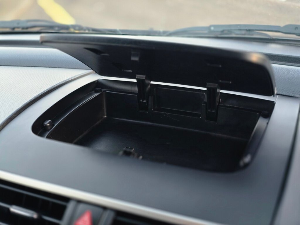 Used Suzuki Swift 2013 for sale - 76973342: Photo 31