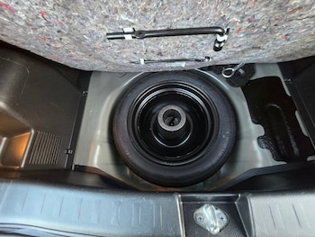 Used Suzuki Swift 2013 for sale - 76973342: Photo